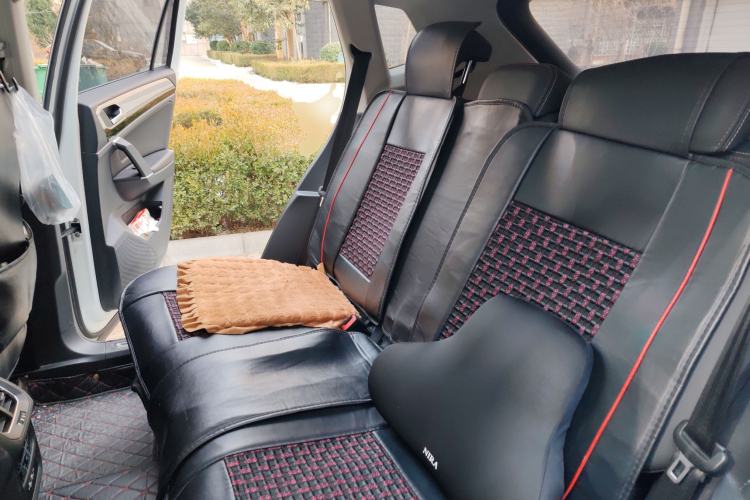 Used Volkswagen Tayron 2022 280TSI Two-Wheel Drive Luxury Smart Connectivity Version Left Rear Seat