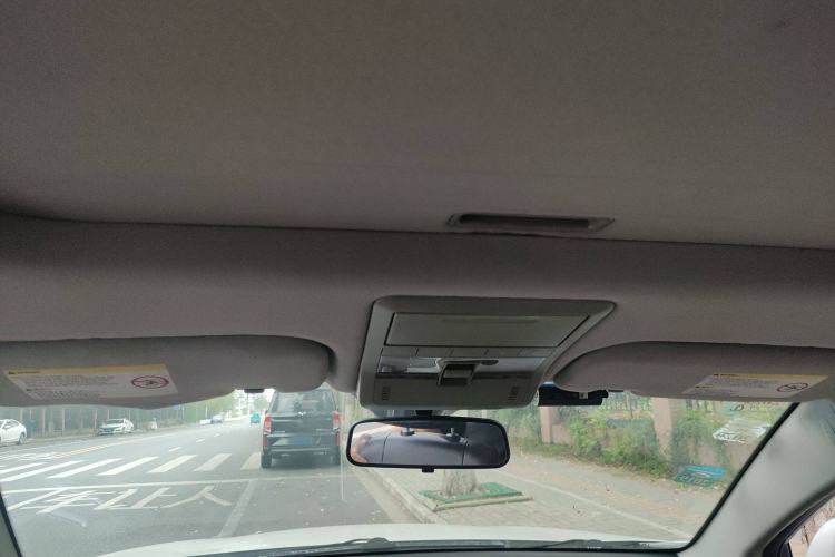 Used Chevrolet Captiva 2012 2.4L 4x4 Flagship Edition 7 Seats