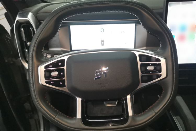 Used JETOUR Traveler 2024 2.0T All-Wheel-Drive Silver Dragon Wings Steering Wheel