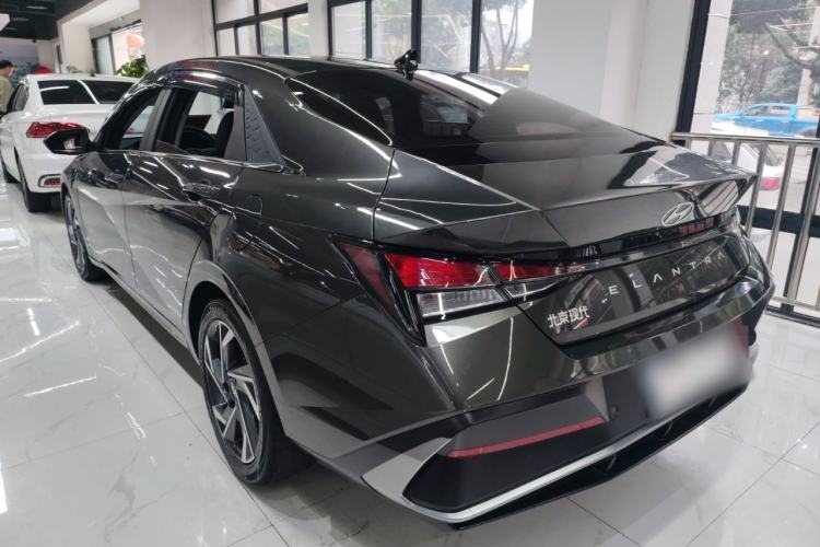 Used Hyundai Elantra 2023 1.5L CVT GLX Elite Edition