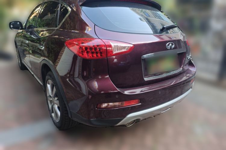 Used Infiniti QX50 2015 2.5L Comfort Edition
