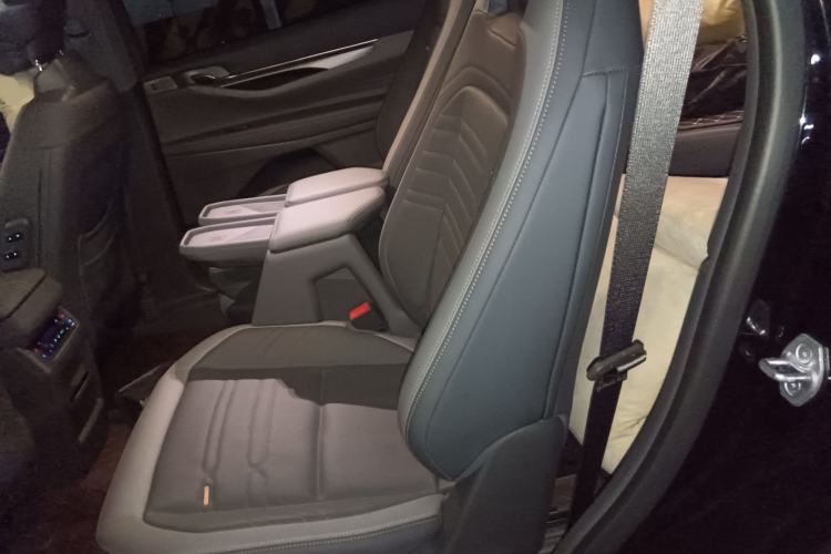 Used Ford Edge 2023 Ford Explorer L 2.0T EcoBoost Four-Wheel Drive 7-Seater Supreme Model