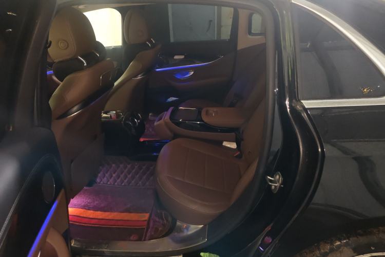 Used Mercedes-Benz E-Class 2016 E 300 L Sporty and Stylish Model