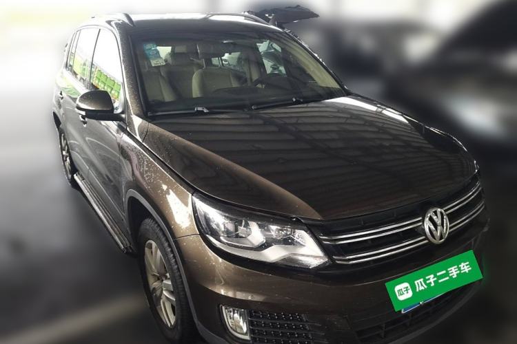 Used Volkswagen Tiguan 2015 1.8TSI Automatic Two-Wheel Drive Trend Edition Front Right 45 Deg