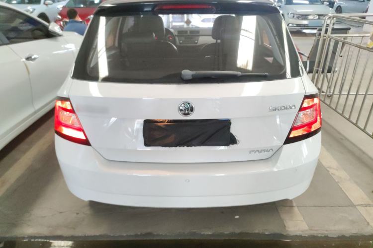 Used Skoda Fabia 2015 1.6L Automatic Sport Edition
