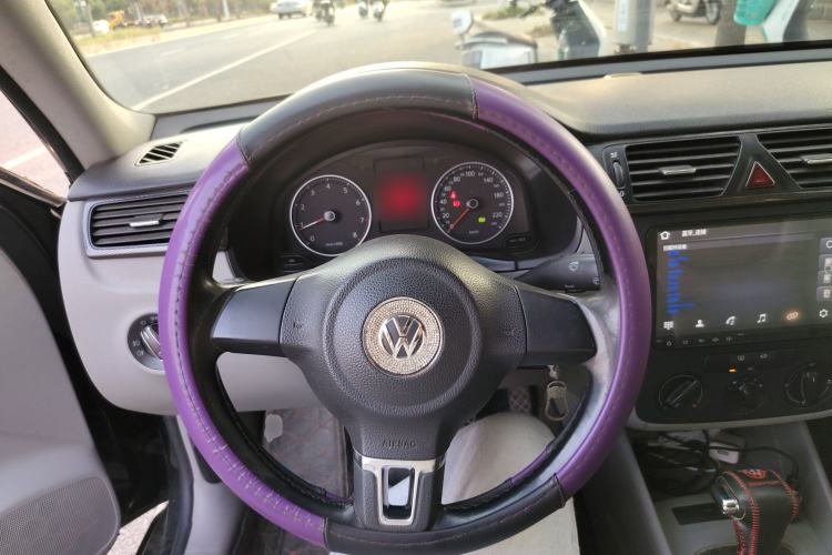 Used Volkswagen Bora 2012 1.6L Automatic Fashion Value Edition
