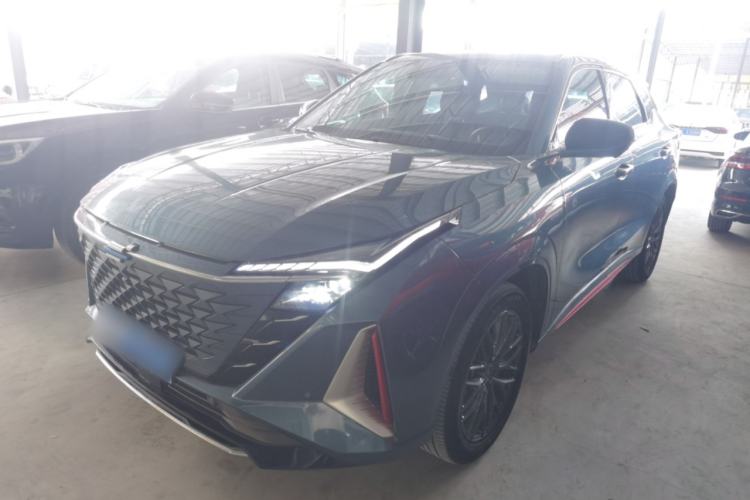 Used Oshan Z6 2022 Blue Whale 1.5T DCT Luxury Model