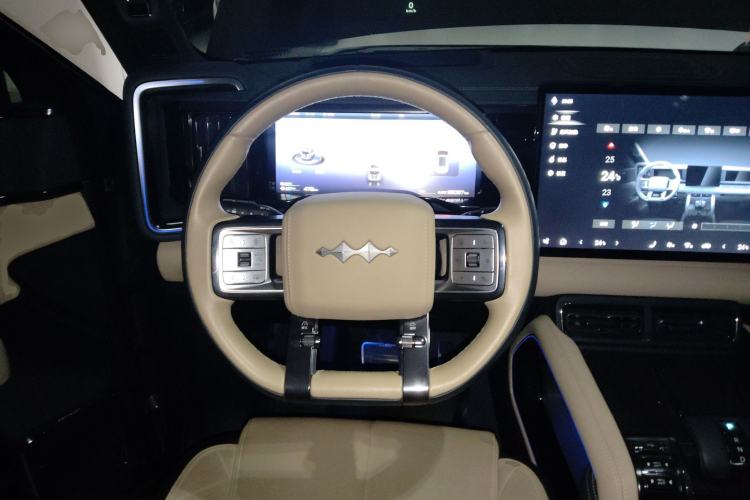 Used Formula Leopard Leopard 5 2023 Navigator Edition