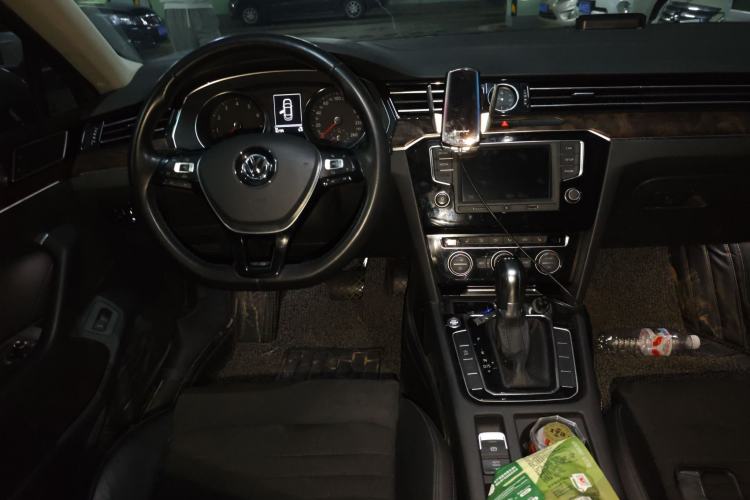 Used Volkswagen Magotan 2017 330TSI DSG Luxury Model