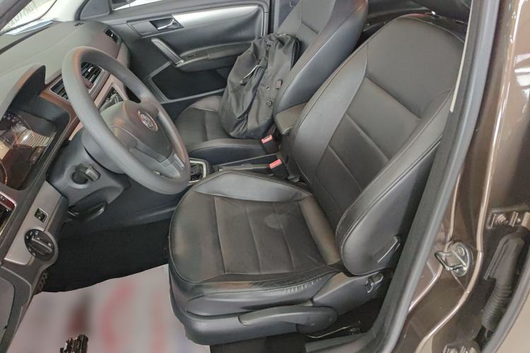 Used Volkswagen Gran Lavida 2013 1.6L Automatic Comfort Model
