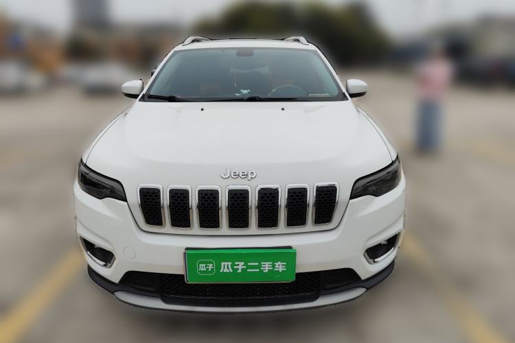 Used Jeep Cherokee 2019 2.0T Two-Wheel Drive Smart Enjoyment Version China V Front