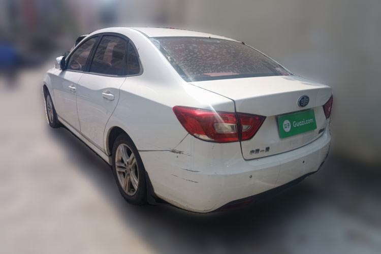 Used Bestune B30 2016 1.6L manual luxury version
