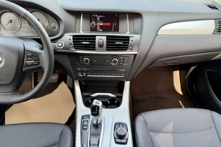 Used BMW X3 2016 sDrive20i
