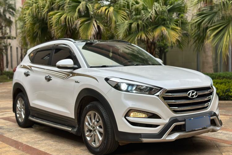 Used Hyundai Tucson 2018 1.6T Dual-Clutch Two-Wheel Drive 15th Anniversary Special Edition