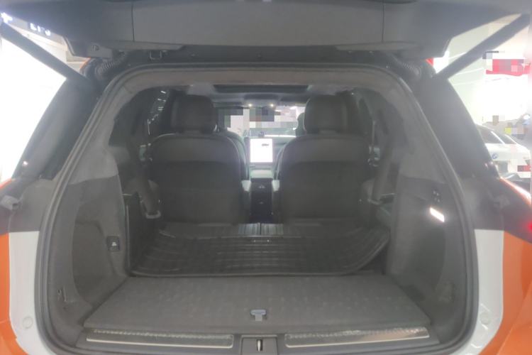 Used Nio ES8 2024 75 kWh Trunk