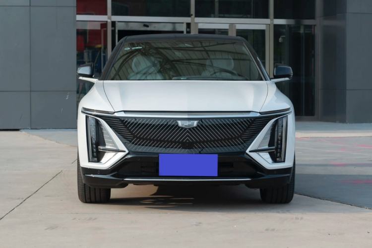 Used Cadillac LYRIQ 2022 Rear-Drive Long-Range Luxury Edition