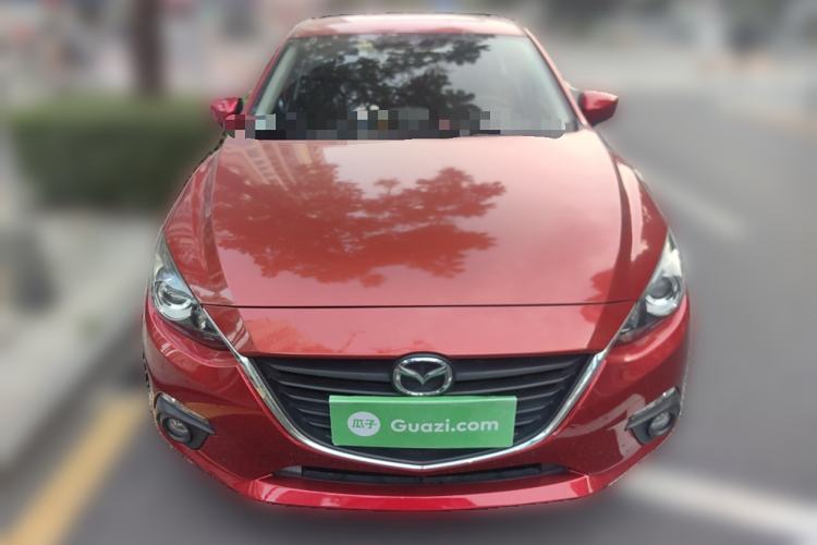 Used Mazda Mazda 3 Axela 2014 Hatchback 1.5L Automatic Luxury Model
