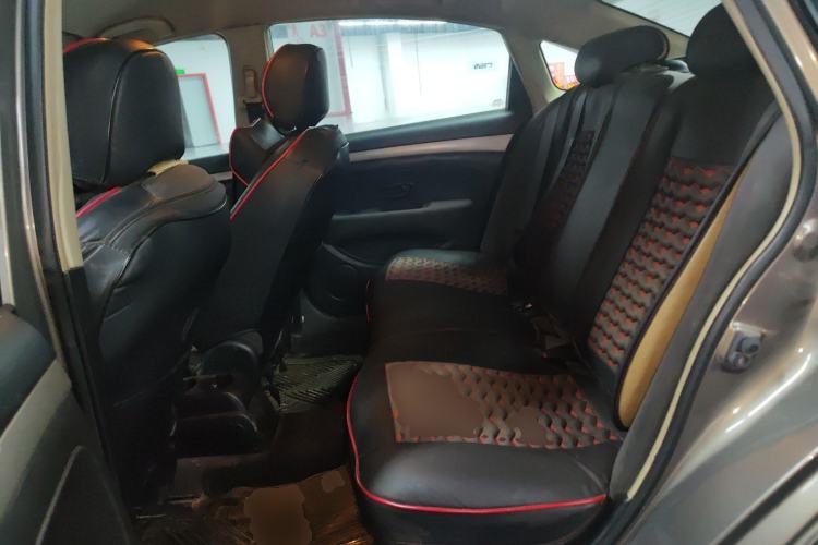 Used Nissan Sylphy 2012 Classic 1.6XE Manual Comfort Edition Left Rear Seat