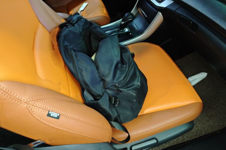 Used Honda Accord 2015 2.0L LX Comfort Edition Right Front Seat