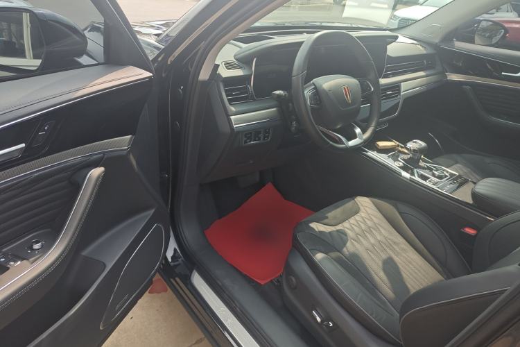 Used Hongqi HS5 2022 Revised Version 2.0T Smart Connect Flagship Edition
