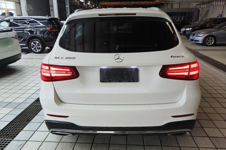 Used Mercedes-Benz GLC 2017 GLC 260 4MATIC Luxury Model
