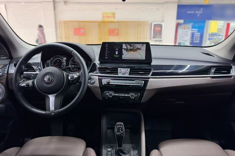 Used BMW X1 2022 sDrive25Li Leading Model
