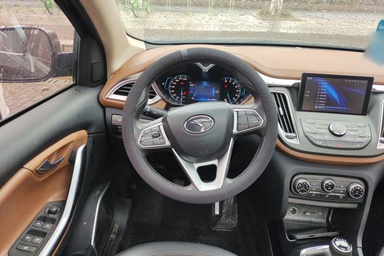 Used Soueast DX7 2015 1.5T Manual Luxury Model Steering Wheel