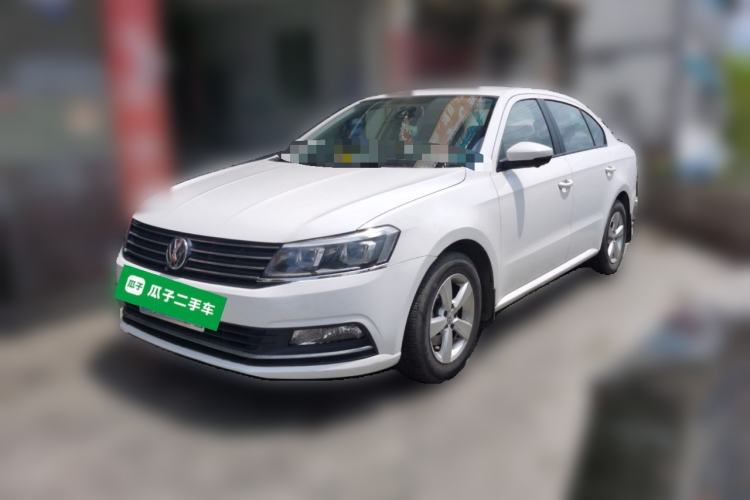 Used Volkswagen Lavida 2015 1.6L Automatic Fashion Edition