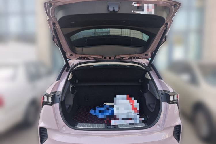 Used Lynk & Co 06 2021 1.5T Shero Pink Special Edition