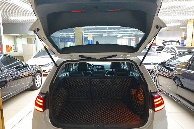 Used Volkswagen Golf 2019 1.6L Automatic Comfort Model China V Standard
