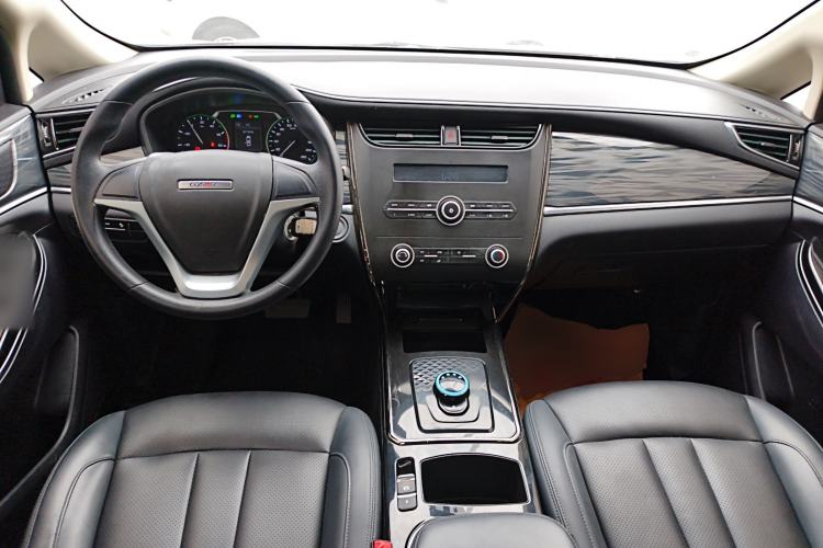 Used CHANGAN OSHAN Cosmos EV 2020 LingShang Model Center Console