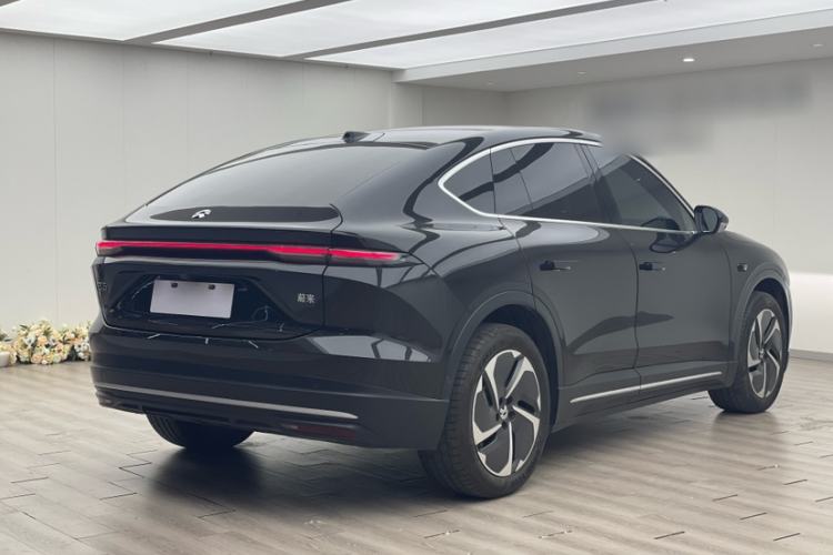 Used Nio EC6 2024 75 kWh Exterior 5