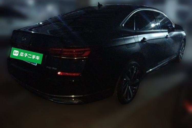 Used Volkswagen Passat 2022 330TSI Luxury Edition Rear Right 45 Deg