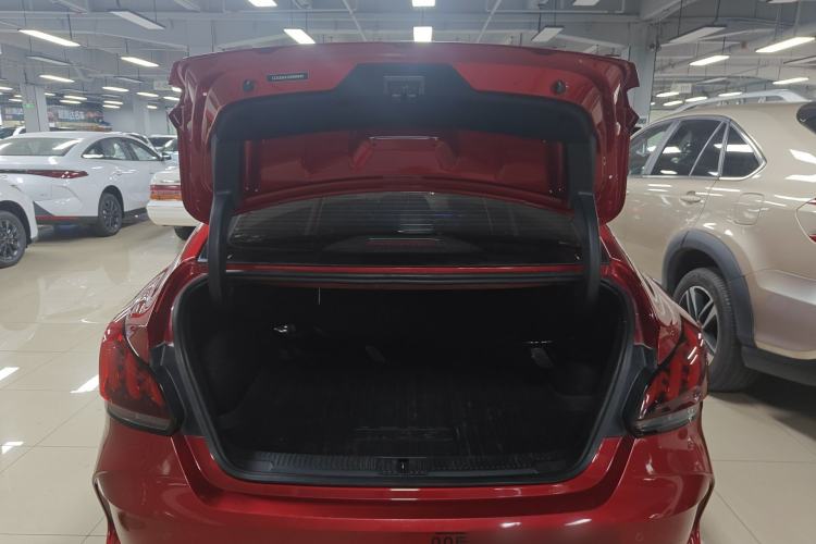 Used MG 5 2021 Revised Version 180 DVVT CVT Youth Luxury Edition Trunk