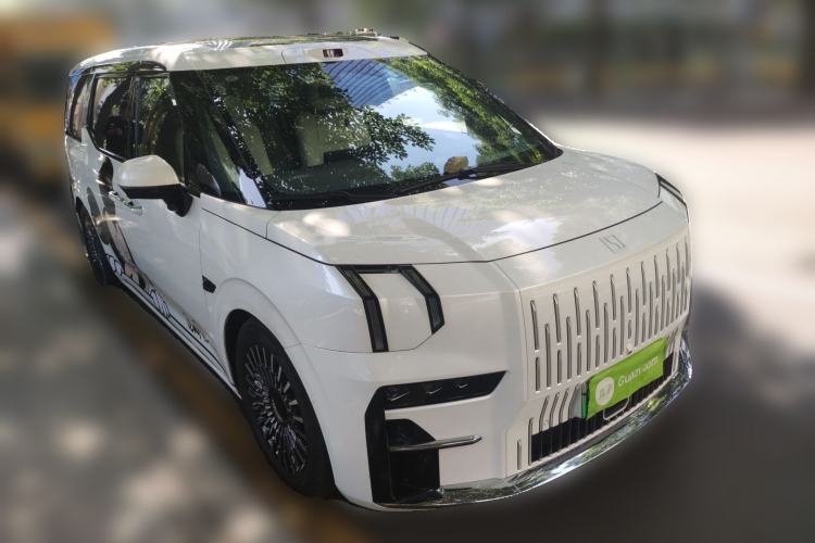 Used Zeekr 009 2024 7-Seater Walk-Through Version Four-Wheel Drive 108 kWh
