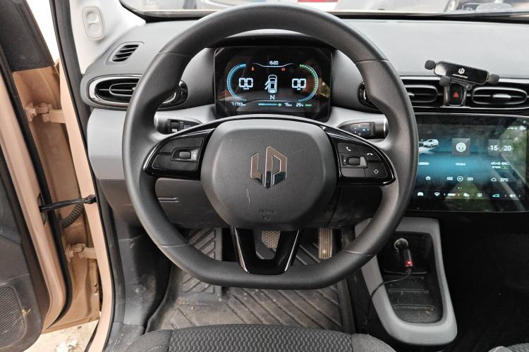 Used Leapmotor T03 2021 400 Lite Edition - Lithium-Ion Battery Steering Wheel