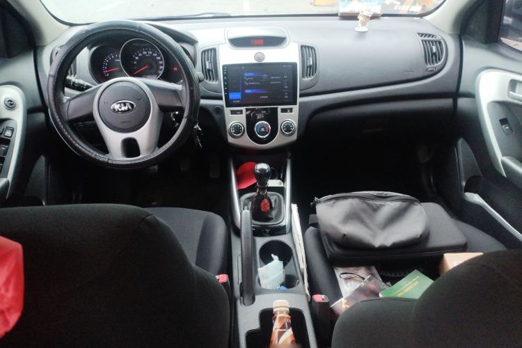 Used Kia Forte 2014 1.6L MT GL
