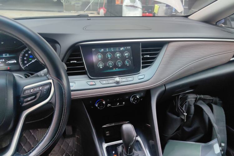 Used Buick GL6 2018 18T 6-Seater Prestige Model