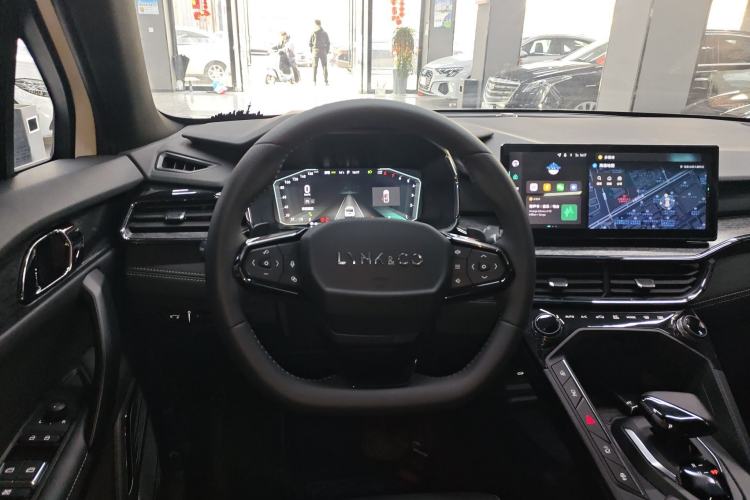 Used Lynk & Co 06 2023 Remix 1.5T JinPro
