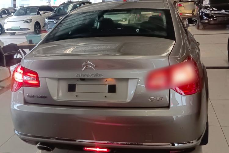 Used Citroen C5 2014 1.6T Automatic Luxury Model
