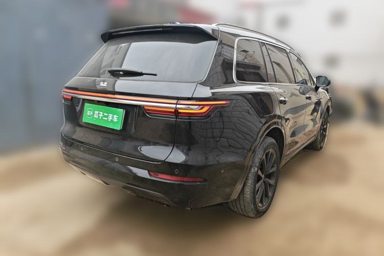 Used Li Auto ONE 2021 Extended-Range 6-Seater Version Rear Right 45 Deg