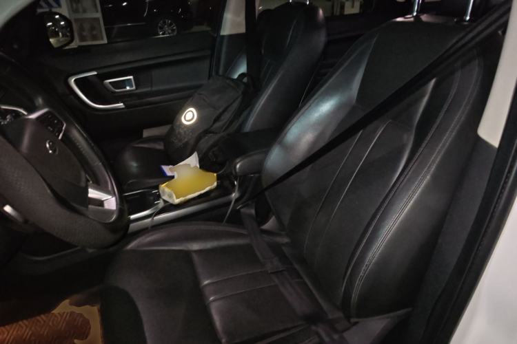 Used Land Rover Discovery Sport 2018 240 PS SE Version Left Front Seat