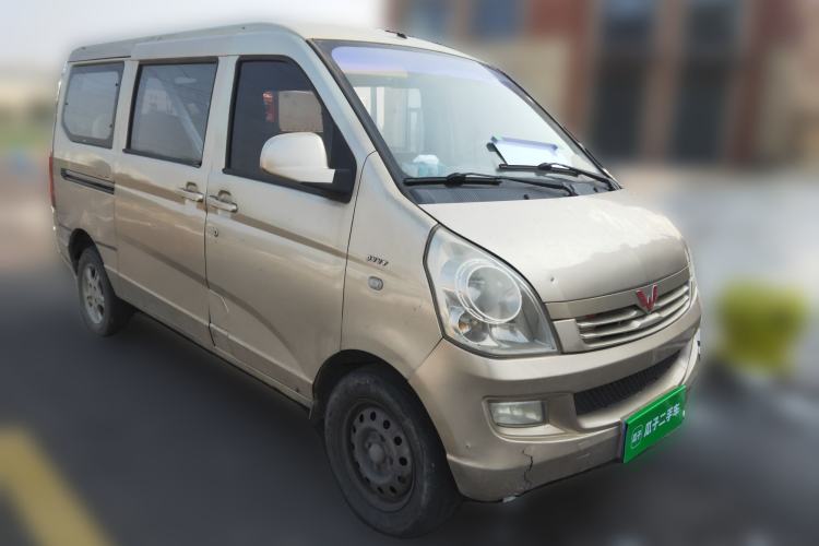 Used Wuling Rongguang 2014 1.5L S Base Version