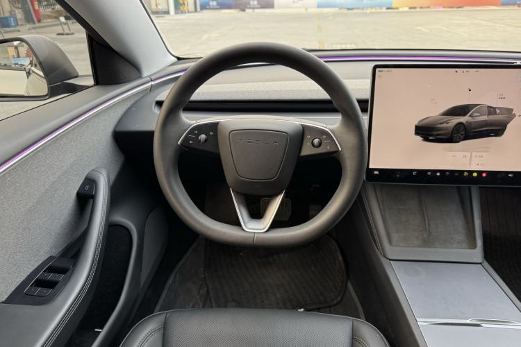 Used Tesla Model 3 2023 Rear-Wheel-Drive Version
