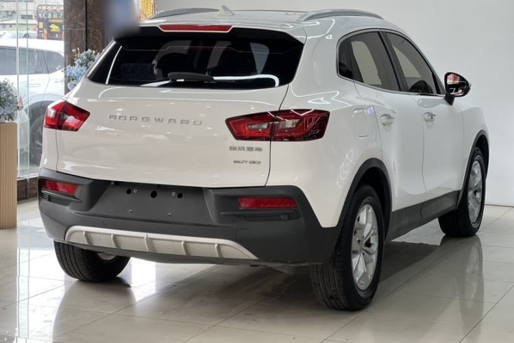 Used BORGWARD BX5 2017 20TGDI Automatic Two-Wheel Drive Pioneer Edition
