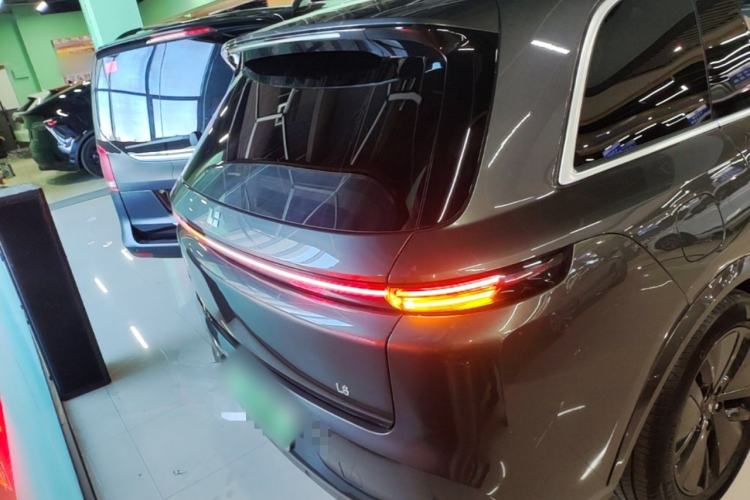 Used Li Auto L8 2024 Pro Model Rear