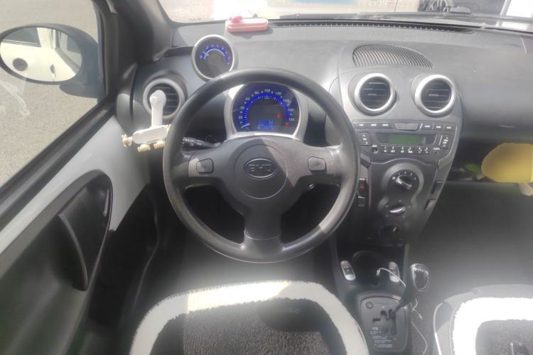 Used BYD F0 2015 1.0L AMT XuanKu Model Steering Wheel