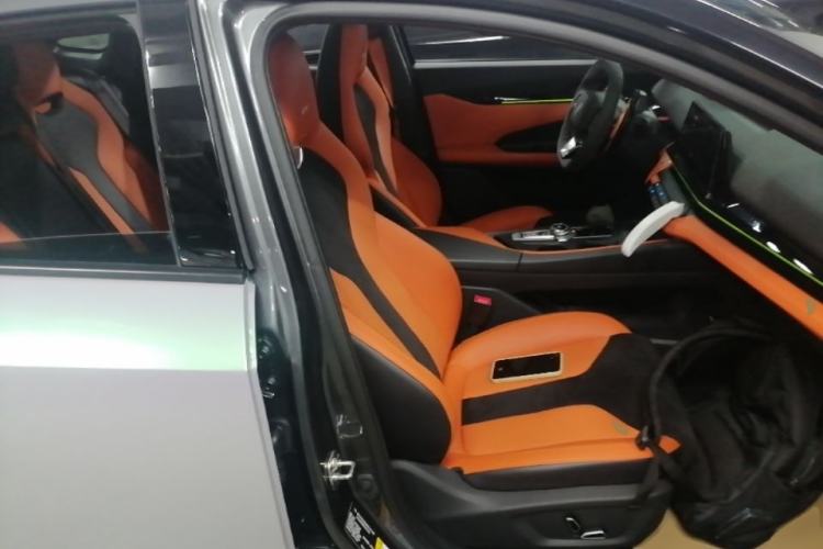 Used CHANGAN UNI-V 2024 2.0T Classic Sport Edition