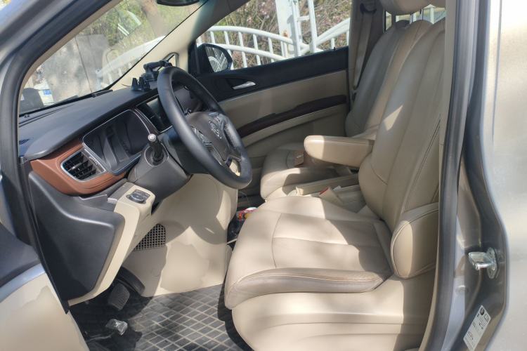 Used Buick GL8 2018 28T Luxury Model China VI Standard