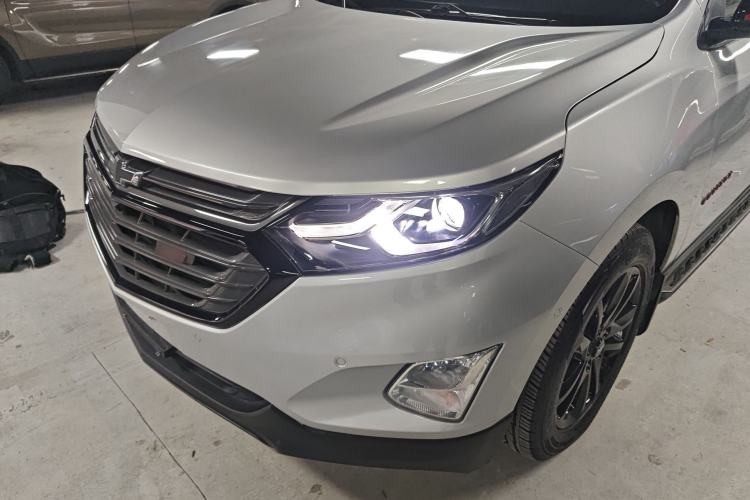 Used Chevrolet Equinox 2018 Redline 550T Automatic All-Wheel-Drive Trailblazer RS Edition
